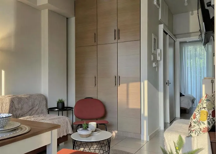 With Large Veranda 12min Center 10min Kalamata